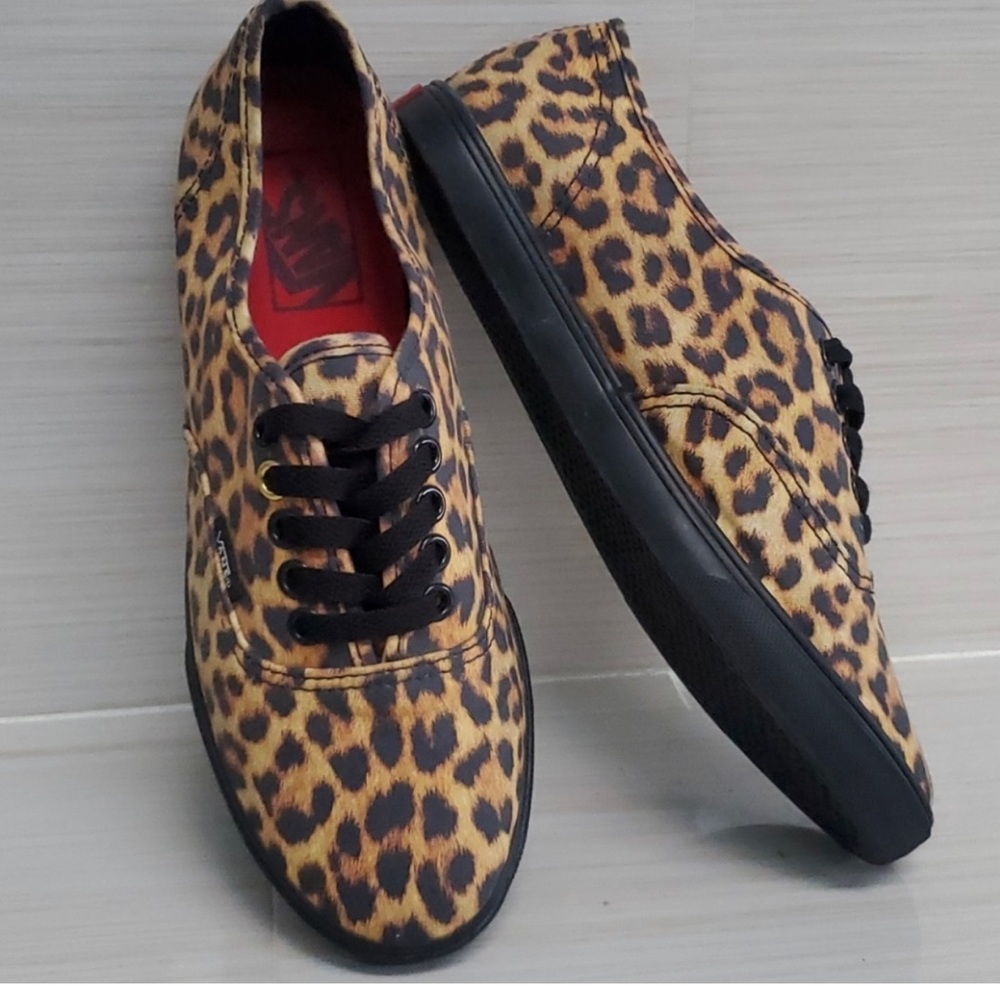 NIB Vans Leopard Lo Pro Unisex Shoes 8M/ 9.5W